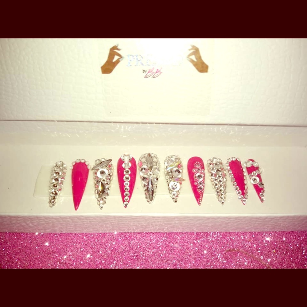 XL Pink Bling Stiletto Press on Nails